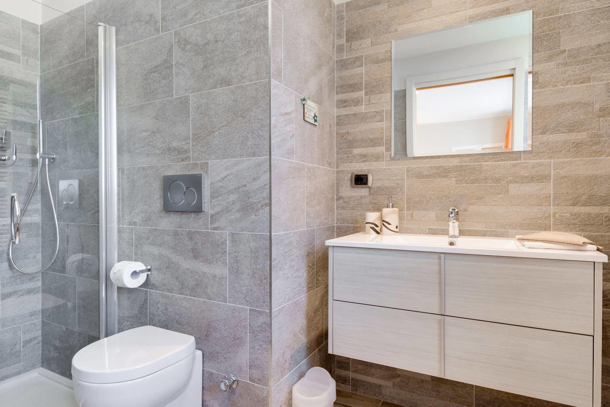 Pacifico Turin Studio المظهر الخارجي الصورة